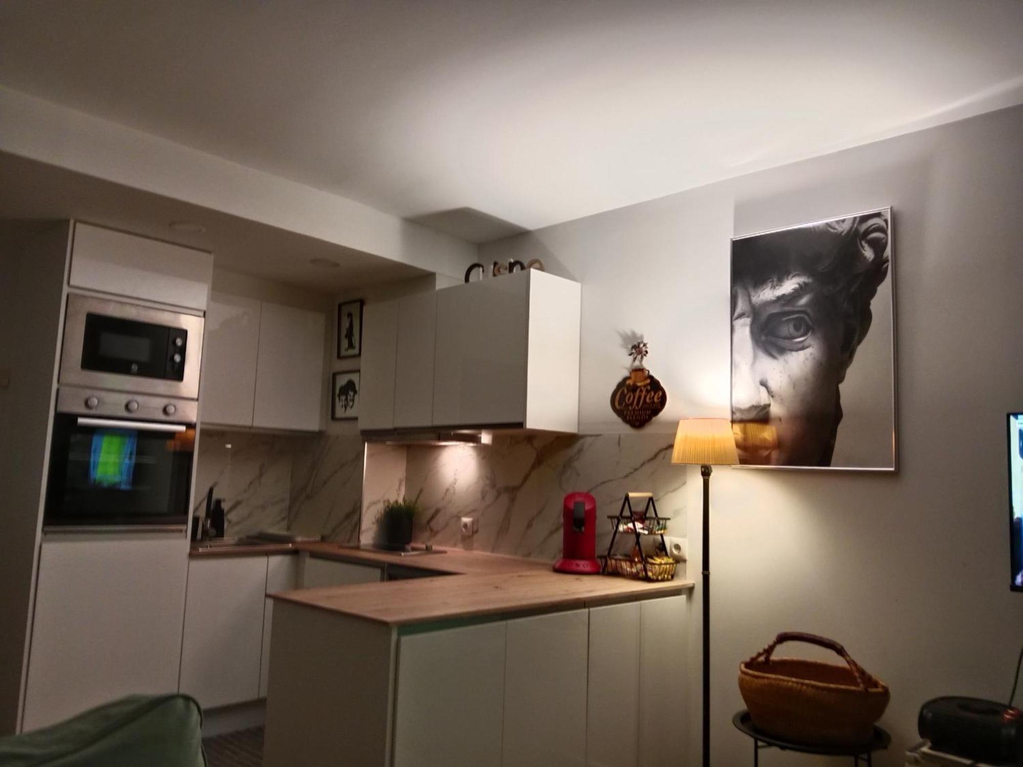 Suite Lay Сарагоса Экстерьер фото